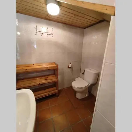 Albergue Las Escuelas * Llánaves de la Reina